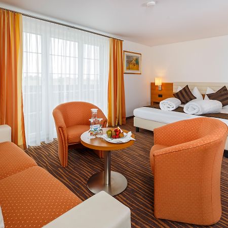 Seemoewe Swiss Quality Hotel Güttingen Exteriör bild